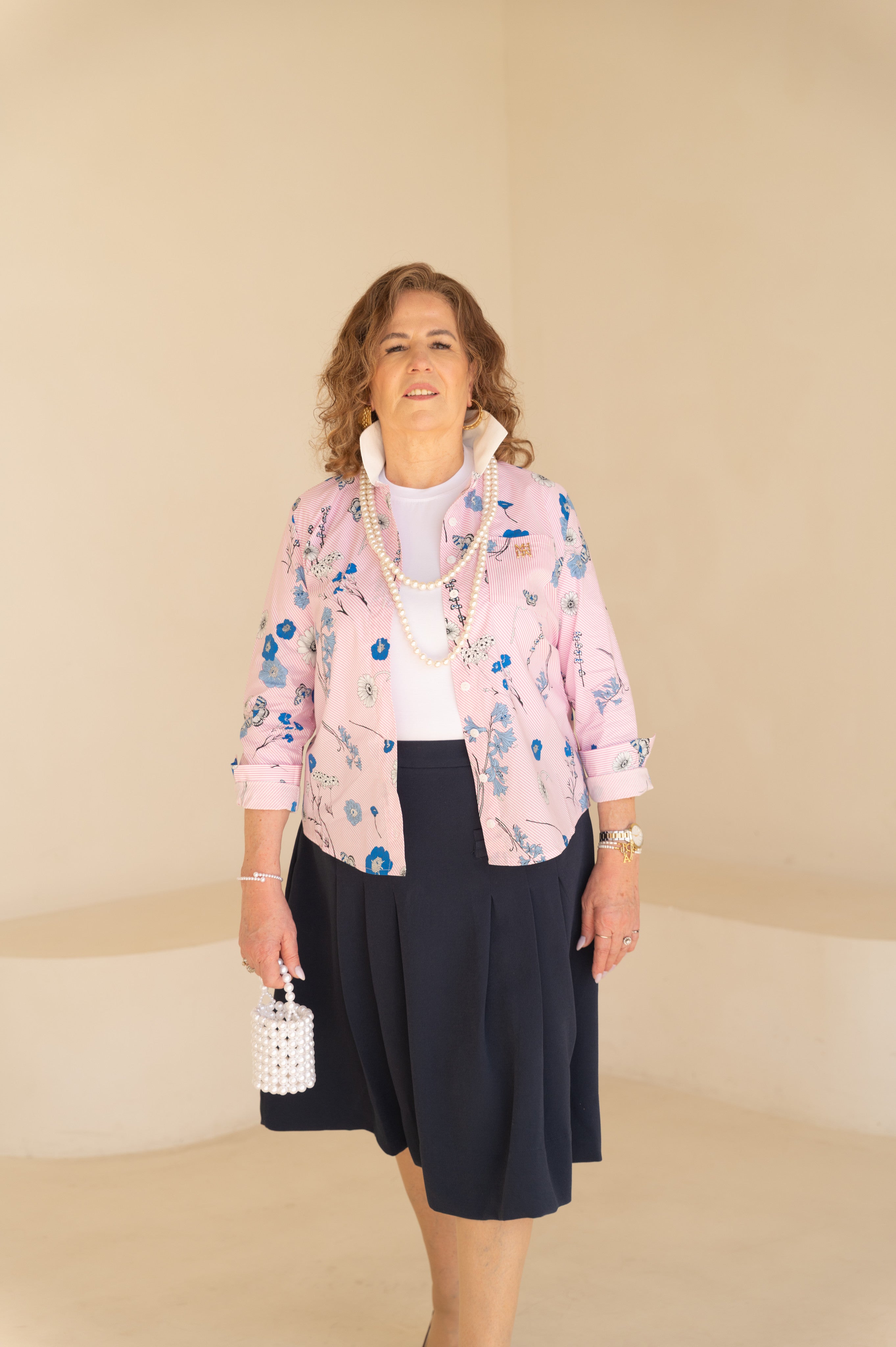 חולצת בן ורוד