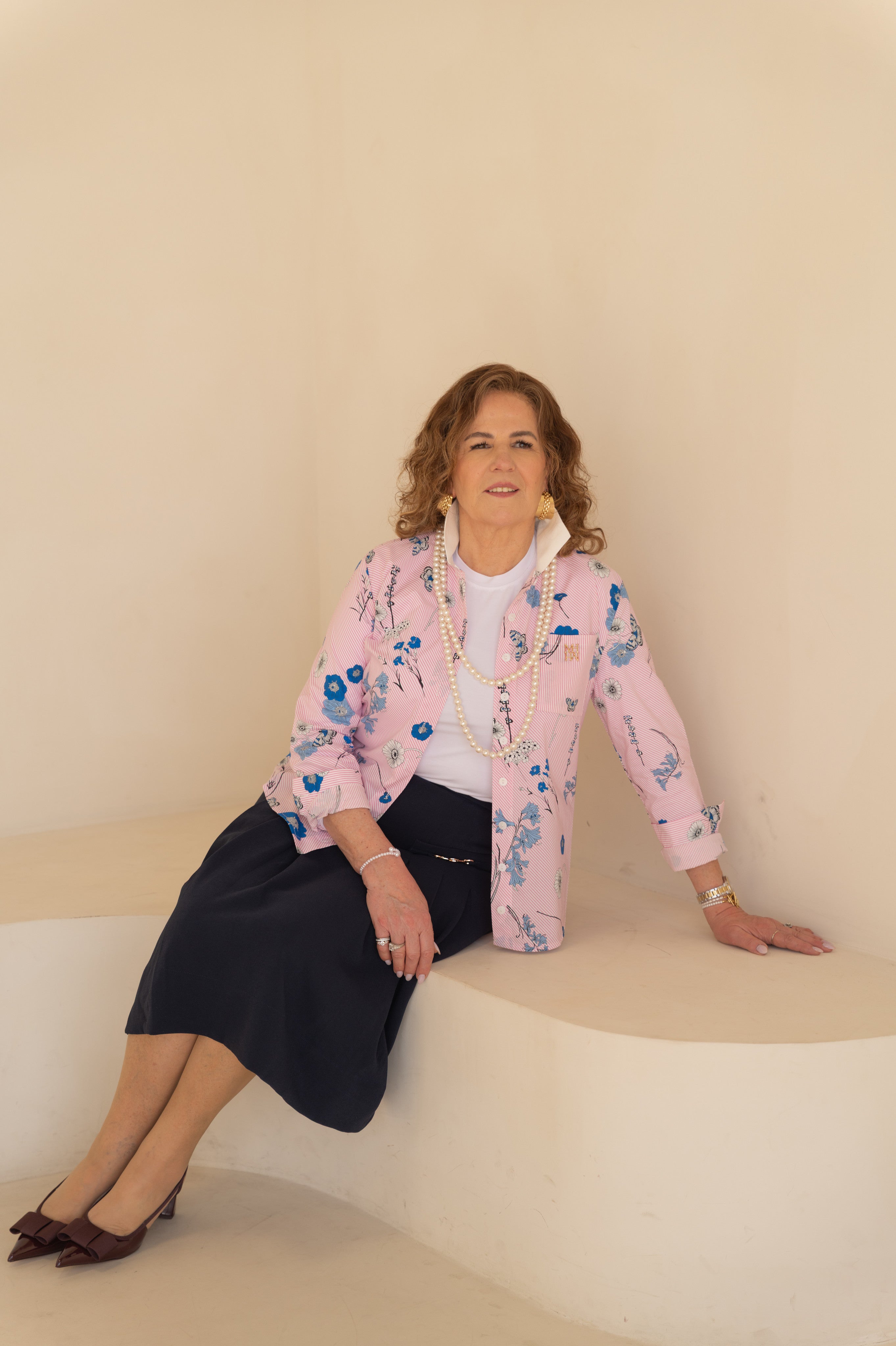 חולצת בן ורוד